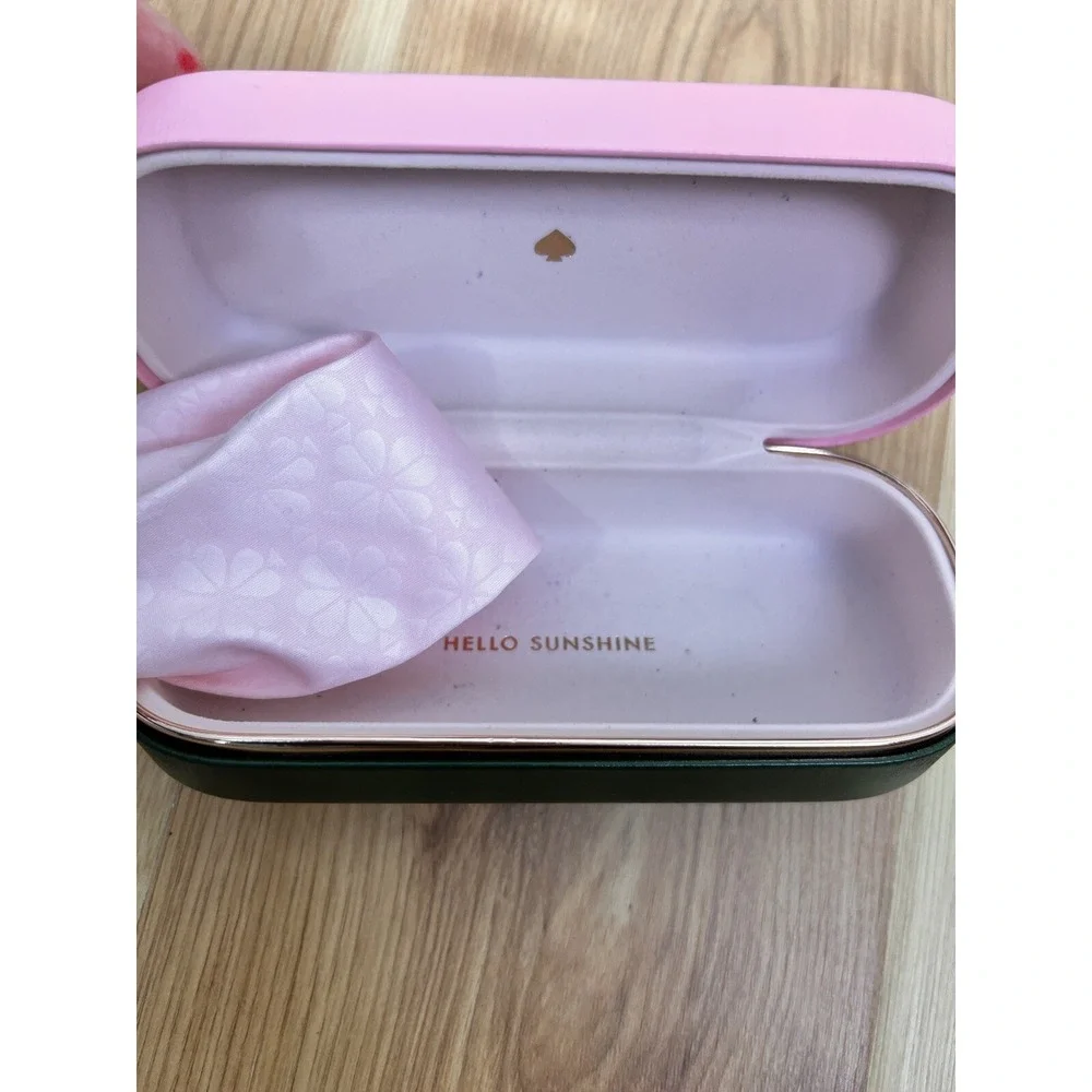 Beautiful KATE SPADE New York Pink &‎ Green Eyeglass Hard Case